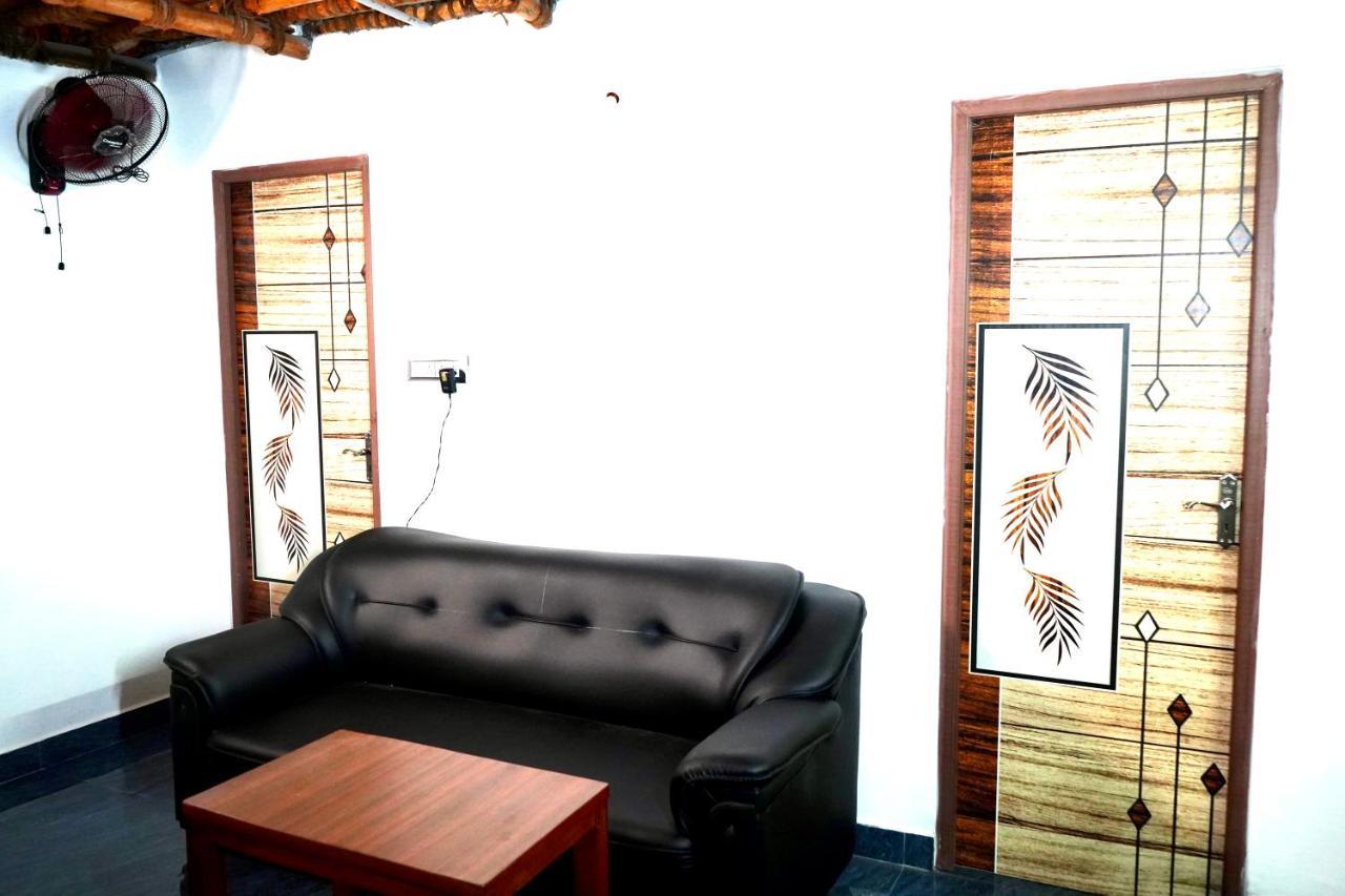 Serenity Bay Home Stay Pondicherry Eksteriør bilde
