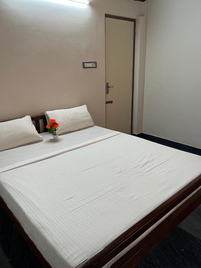 Serenity Bay Home Stay Pondicherry Eksteriør bilde